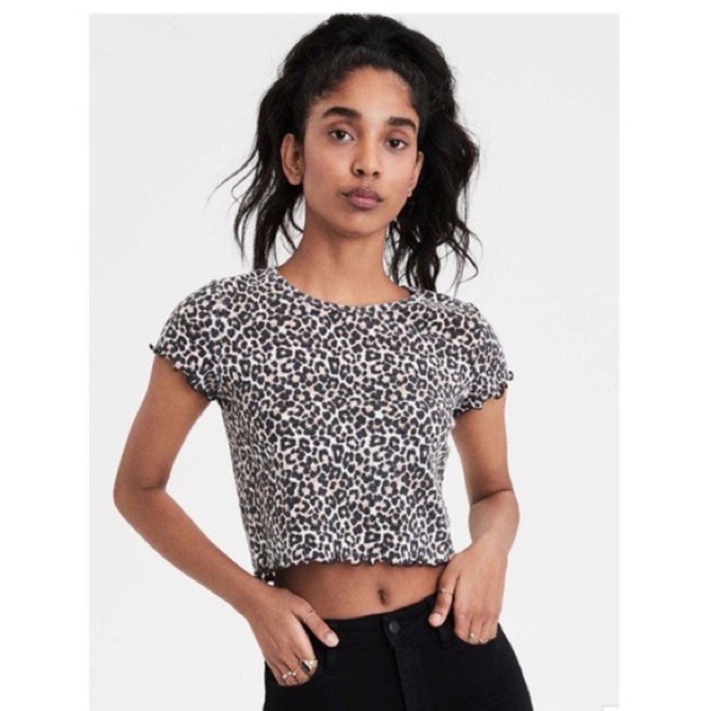 American Eagle Leopard Crop Top
